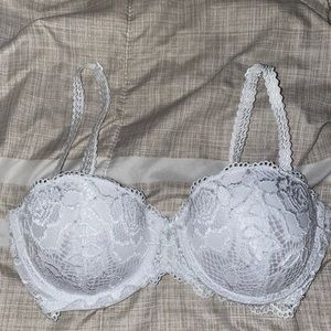 34B bra